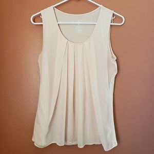 New York & Co sleeveless scoop neck blouse - medium